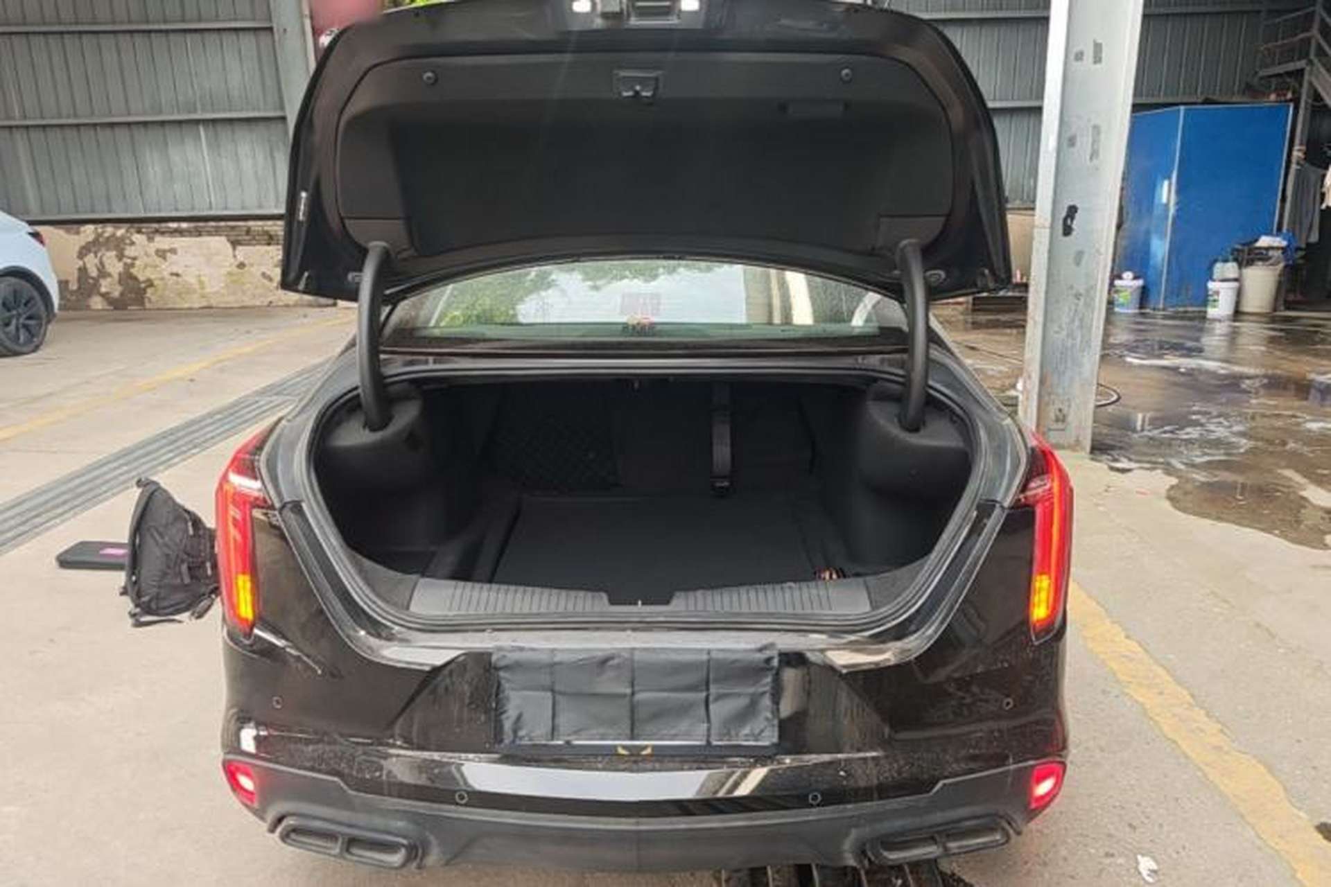 Used Cadillac CT4 2022 28T Luxury Edition Trunk