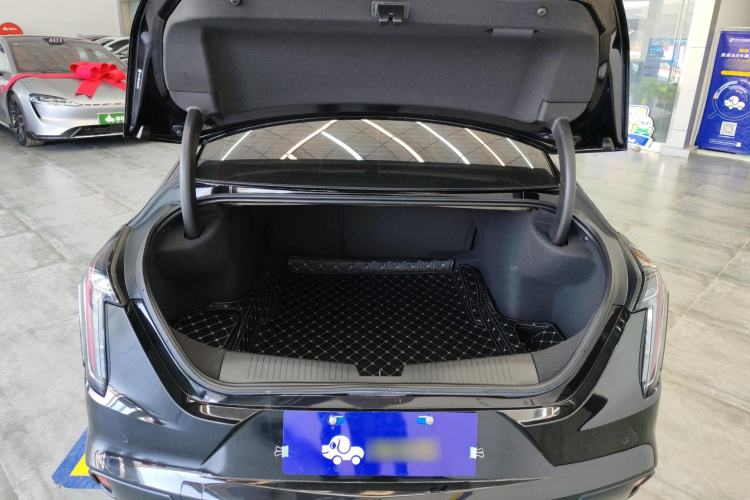 Used Cadillac CT4 2022 28T Fashion Edition Trunk