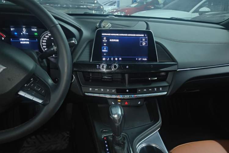 Used Cadillac CT4 2022 28T Luxury Edition Audio And AC Panel