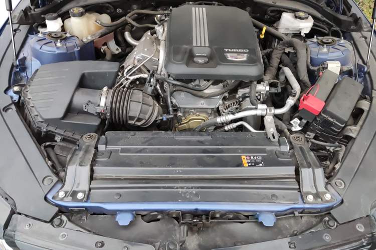 Used Cadillac CT4 2022 28T Fashion Edition Engine Bay