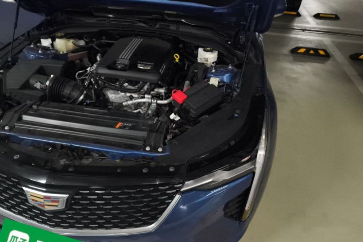Used Cadillac CT4 2022 28T Luxury Edition Engine Bay Left