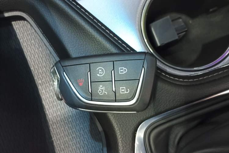 Used Cadillac CT4 2022 28T Luxury Edition Interior 1