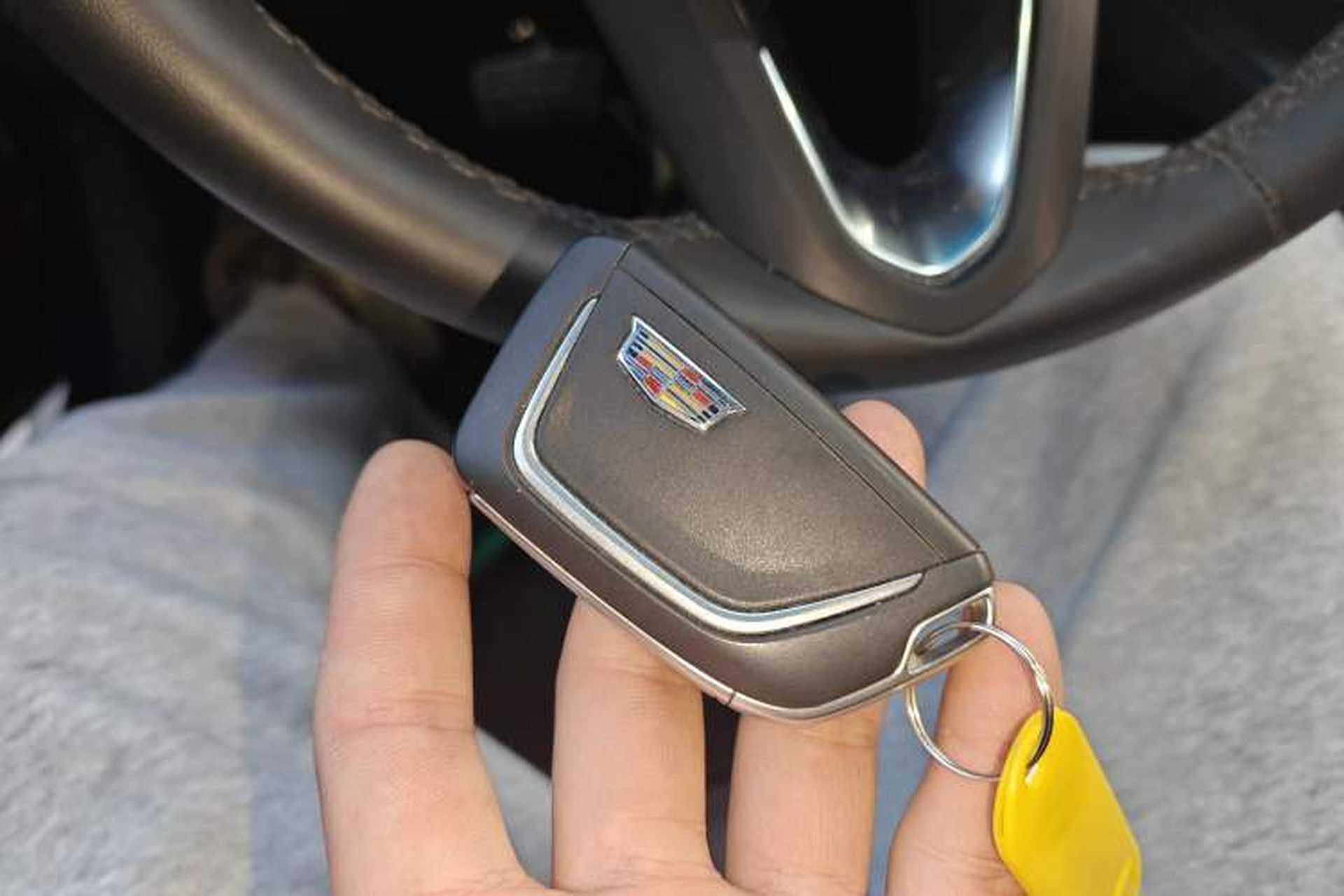Used Cadillac CT4 2022 28T Fashion Edition Interior 1