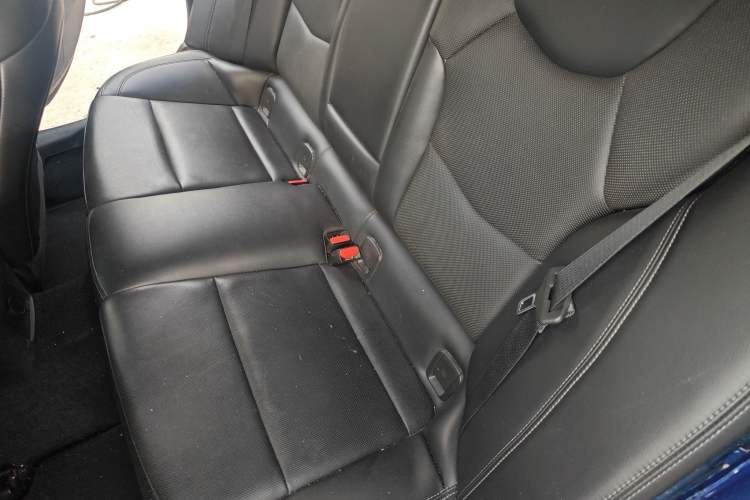 Used Cadillac CT4 2022 28T Luxury Edition Left Rear Seat