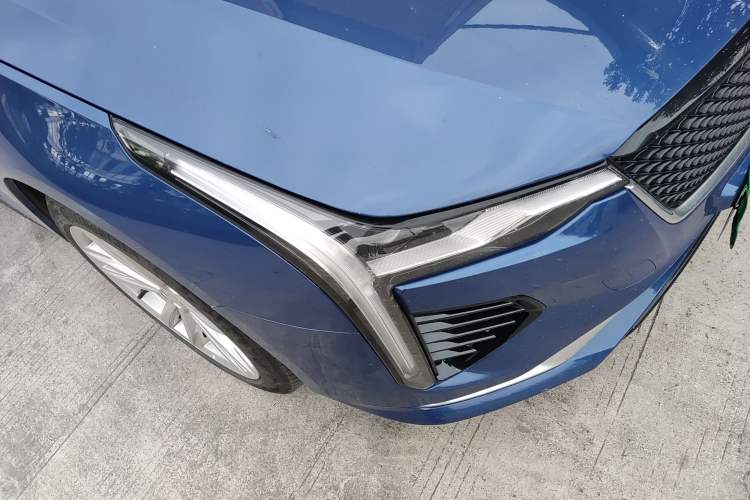 Used Cadillac CT4 2022 28T Fashion Edition Right Front Headlight