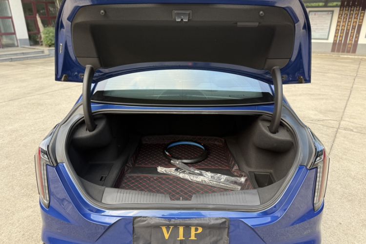 Used Cadillac CT4 2022 28T Fashion Edition Trunk