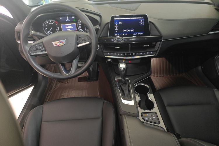 Used Cadillac CT4 2022 28T Fashion Edition Center Console
