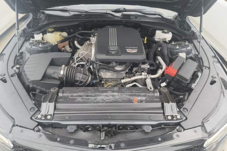 Used Cadillac CT4 2022 28T Luxury Edition Engine Bay