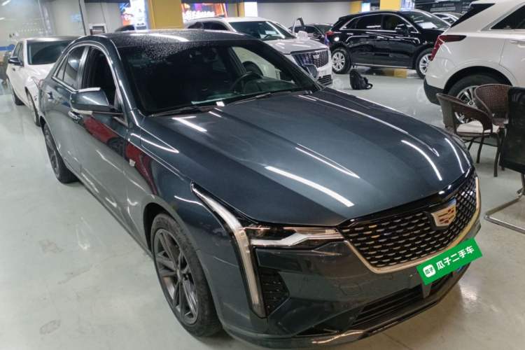 Used Cadillac CT4 2022 28T Luxury Edition Front Right 45 Deg