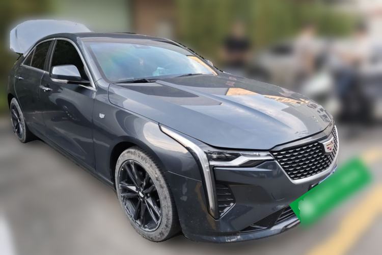 Used Cadillac CT4 2022 28T Luxury Edition Front Right 45 Deg
