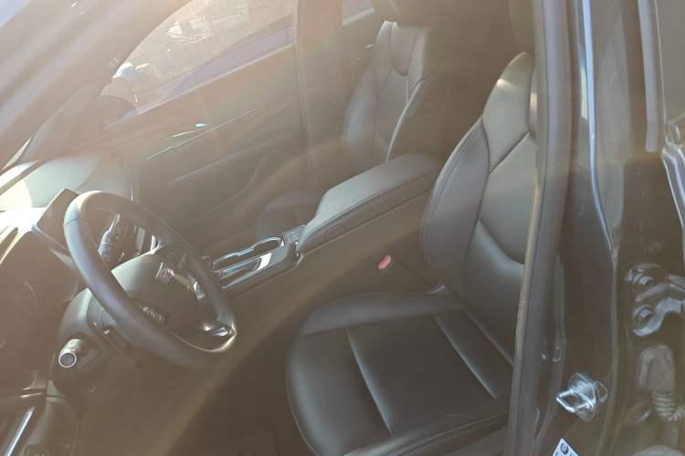 Used Cadillac CT4 2022 28T Fashion Edition Left Front Seat