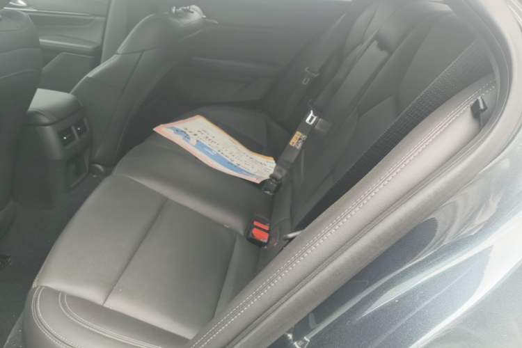 Used Cadillac CT4 2022 28T Luxury Edition Left Rear Seat