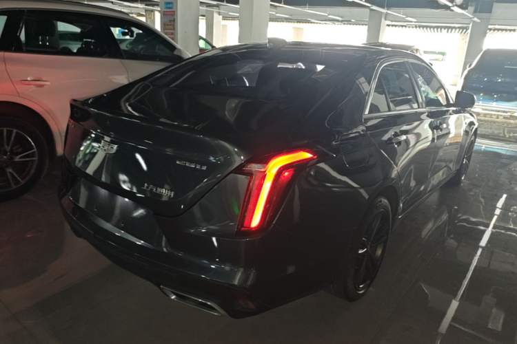 Used Cadillac CT4 2022 28T Luxury Edition Rear Right 45 Deg