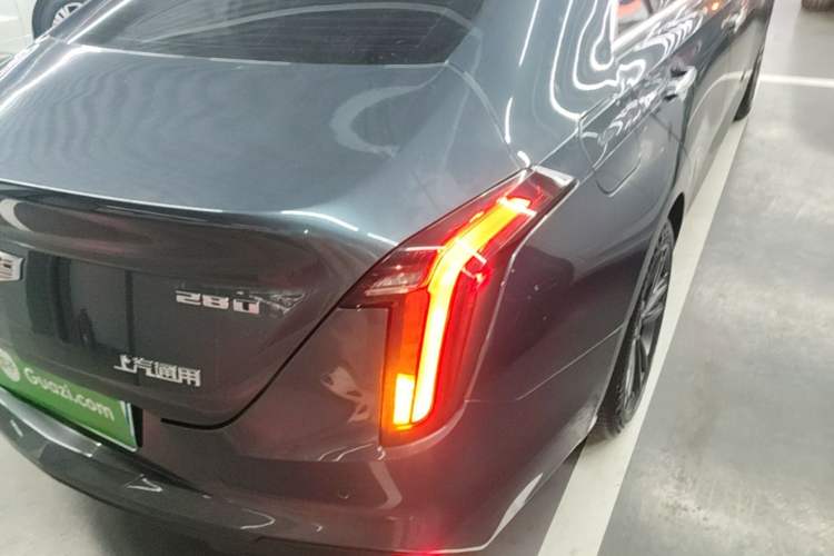 Used Cadillac CT4 2022 28T Luxury Edition Right Rear Taillight