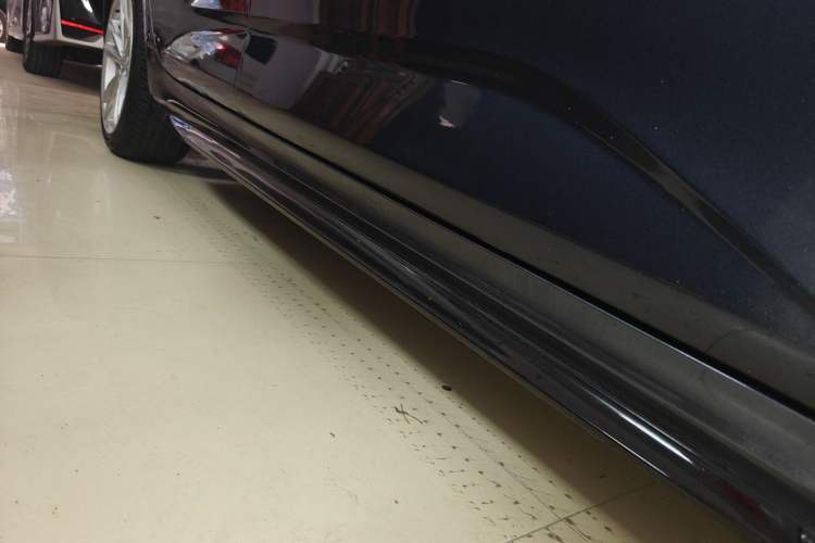 Used Cadillac CT4 2022 28T Fashion Edition Right Side Sill