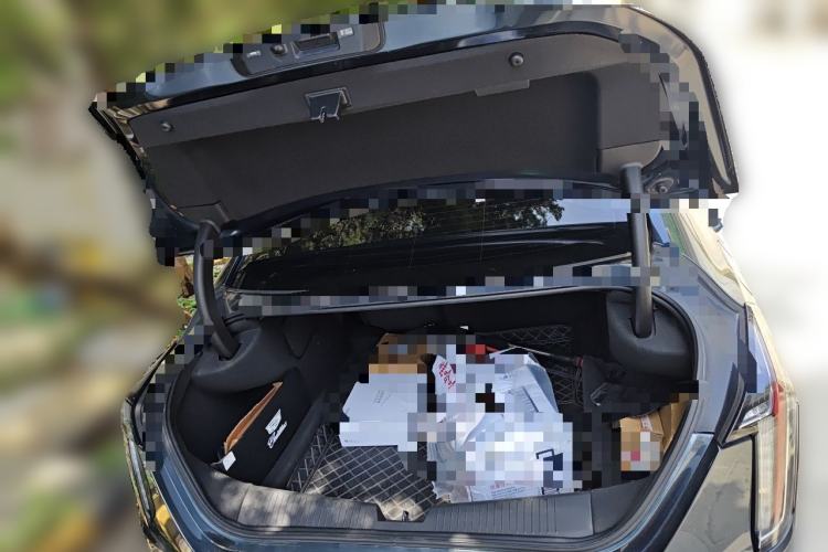 Used Cadillac CT4 2022 28T Fashion Edition Trunk