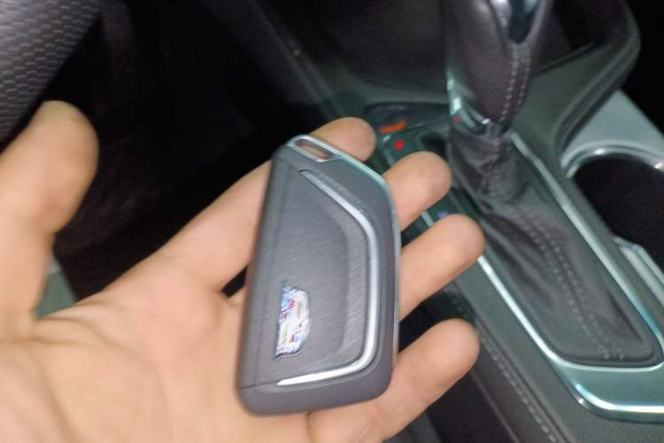 Used Cadillac CT4 2022 28T Luxury Edition Vehicle Key
