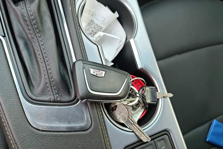 Used Cadillac CT4 2022 28T Luxury Edition Vehicle Key