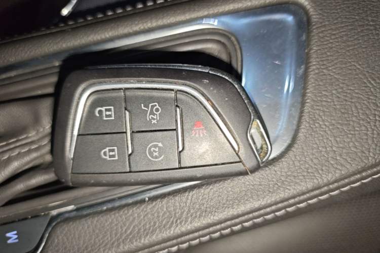 Used Cadillac CT4 2022 28T Luxury Edition Vehicle Key