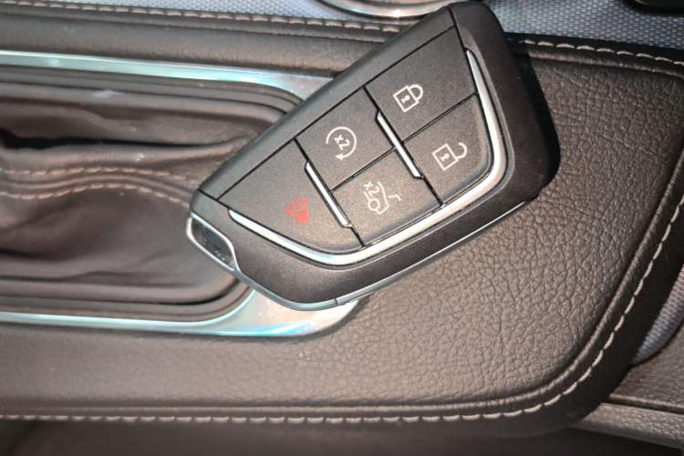 Used Cadillac CT4 2022 28T Luxury Edition Vehicle Key