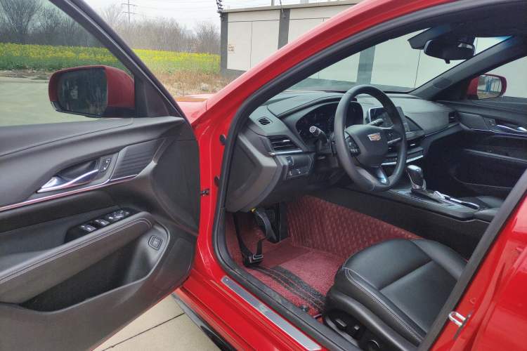 Used Cadillac CT4 2022 28T Fashion Edition Driver Seat