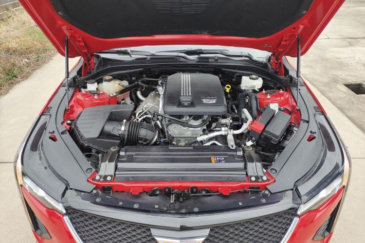 Used Cadillac CT4 2022 28T Fashion Edition Engine Bay