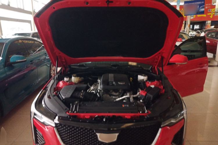 Used Cadillac CT4 2022 28T Fashion Edition Engine Bay