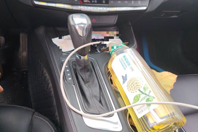 Used Cadillac CT4 2022 28T Fashion Edition Gear Lever