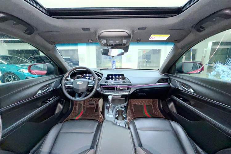 Used Cadillac CT4 2022 28T Fashion Edition Interior 4