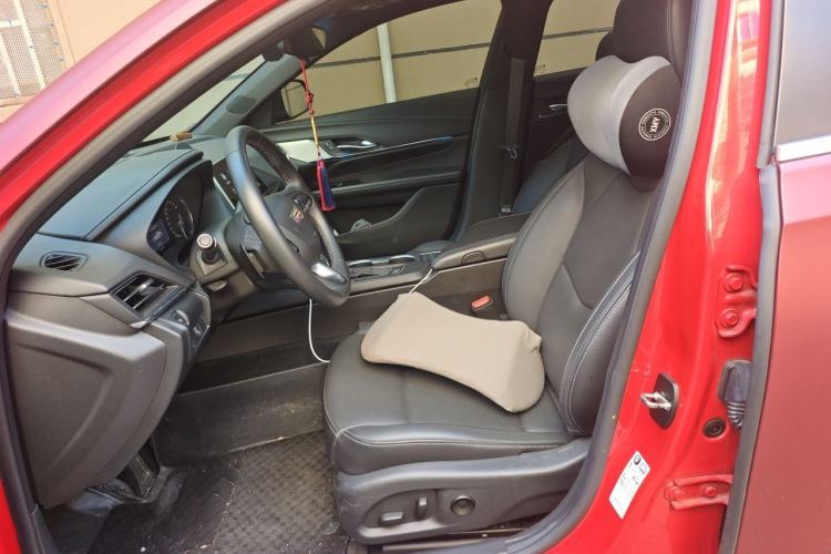 Used Cadillac CT4 2022 28T Luxury Edition Left Front Seat