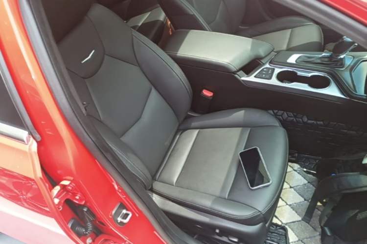 Used Cadillac CT4 2022 28T Luxury Edition Right Front Seat