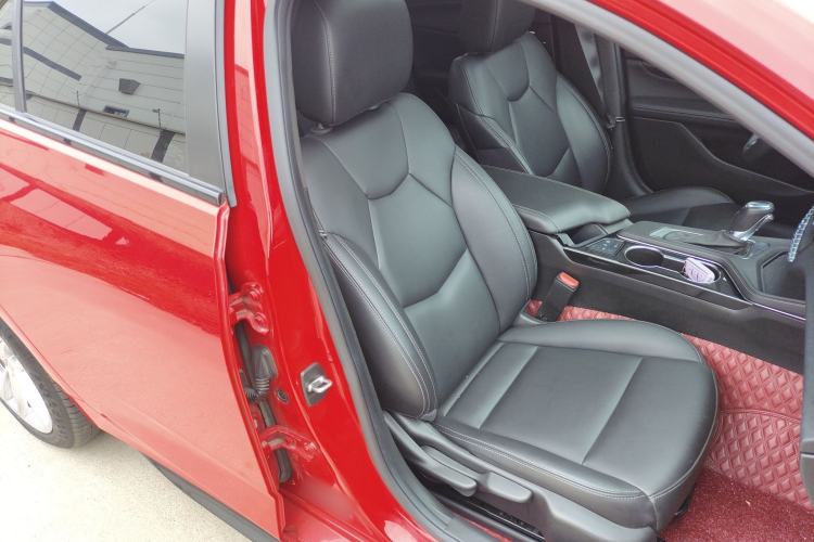 Used Cadillac CT4 2022 28T Fashion Edition Right Front Seat