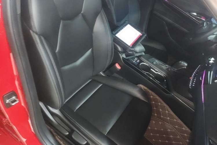 Used Cadillac CT4 2022 28T Fashion Edition Right Front Seat