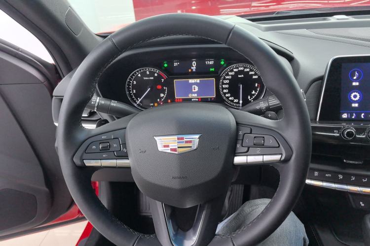 Used Cadillac CT4 2022 28T Luxury Edition Steering Wheel