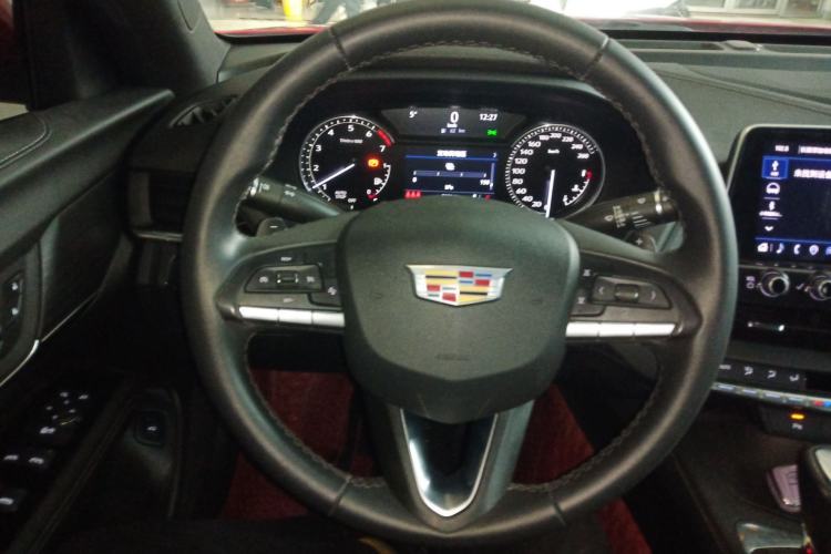 Used Cadillac CT4 2022 28T Fashion Edition Steering Wheel
