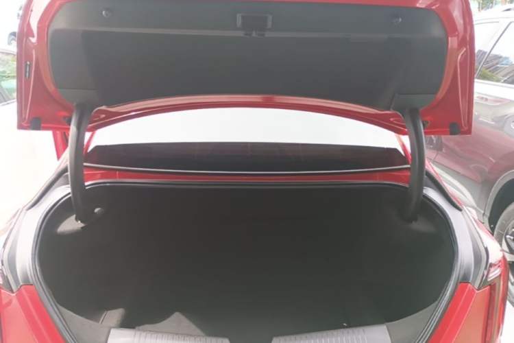 Used Cadillac CT4 2022 28T Luxury Edition Trunk