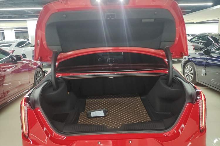 Used Cadillac CT4 2022 28T Fashion Edition Trunk