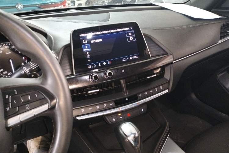 Used Cadillac CT4 2022 28T Luxury Edition Audio And AC Panel