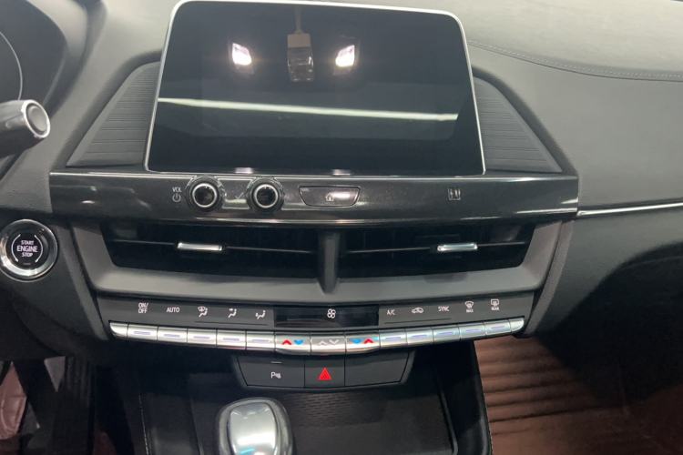 Used Cadillac CT4 2022 28T Fashion Edition Audio And AC Panel