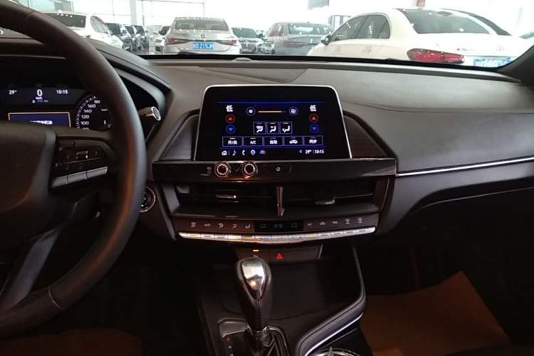 Used Cadillac CT4 2022 28T Fashion Edition Audio And AC Panel