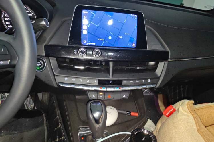 Used Cadillac CT4 2022 28T Luxury Edition Audio And AC Panel