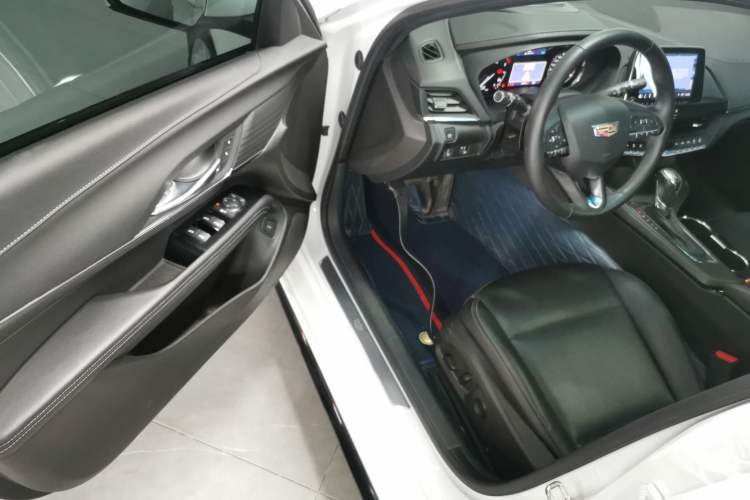 Used Cadillac CT4 2022 28T Fashion Edition Driver Seat