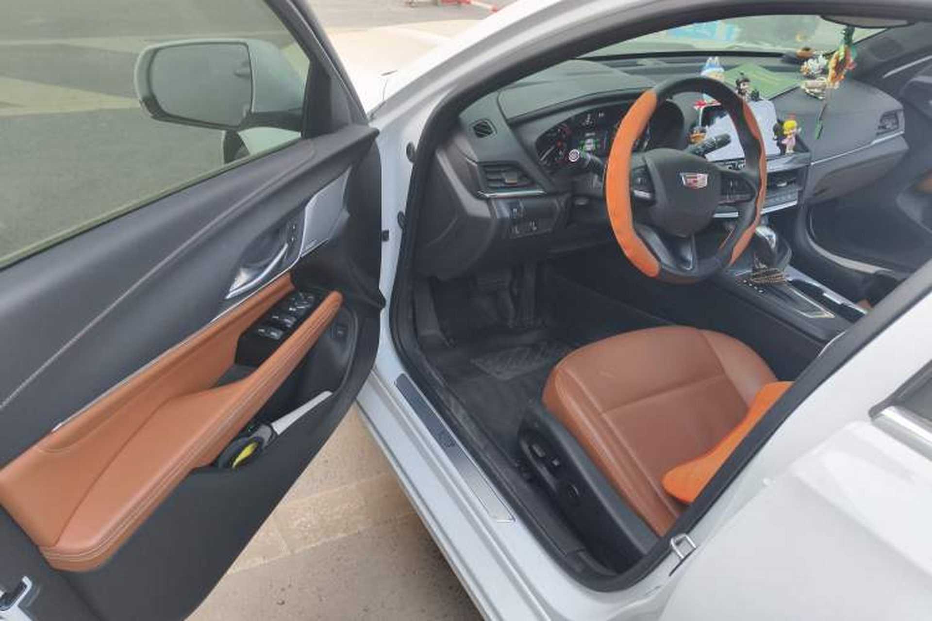 Used Cadillac CT4 2022 28T Luxury Edition Driver Seat