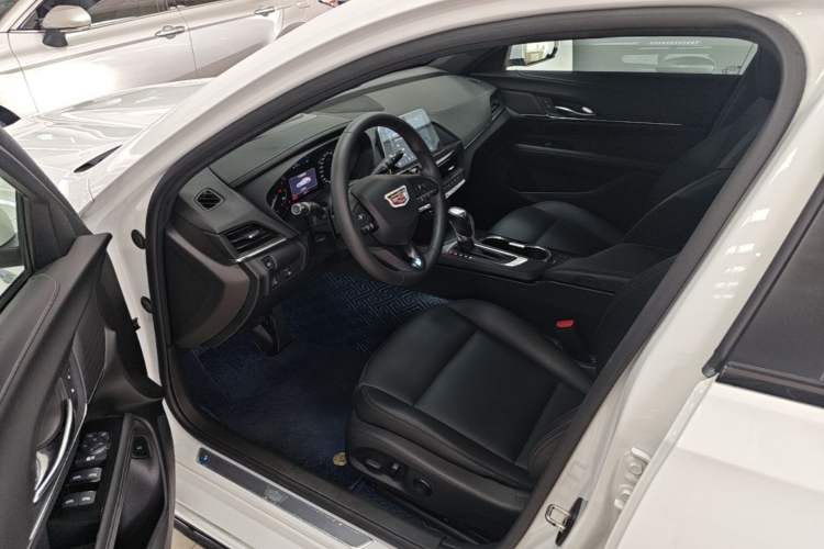 Used Cadillac CT4 2022 28T Fashion Edition Driver Seat