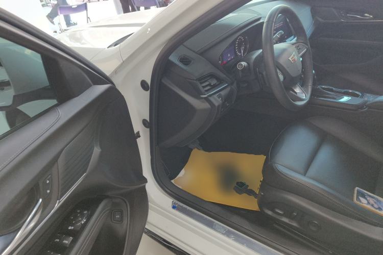 Used Cadillac CT4 2022 28T Fashion Edition Driver Seat