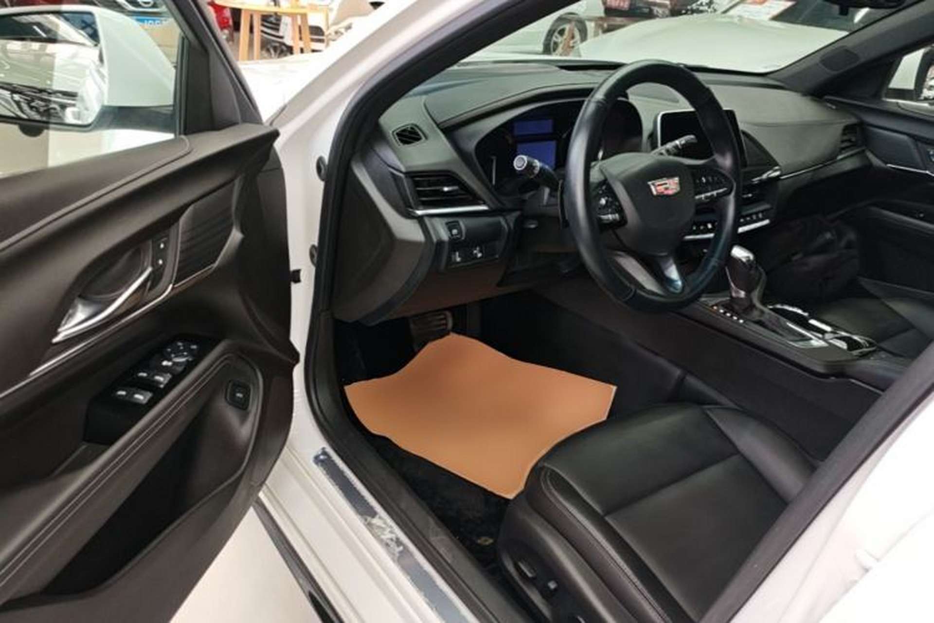 Used Cadillac CT4 2022 28T Fashion Edition Driver Seat