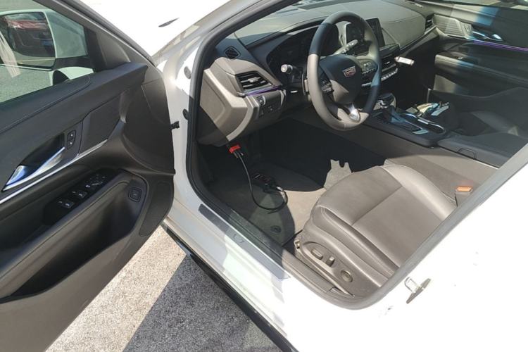 Used Cadillac CT4 2022 28T Fashion Edition Driver Seat