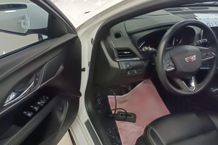 Used Cadillac CT4 2022 28T Fashion Edition Driver Seat