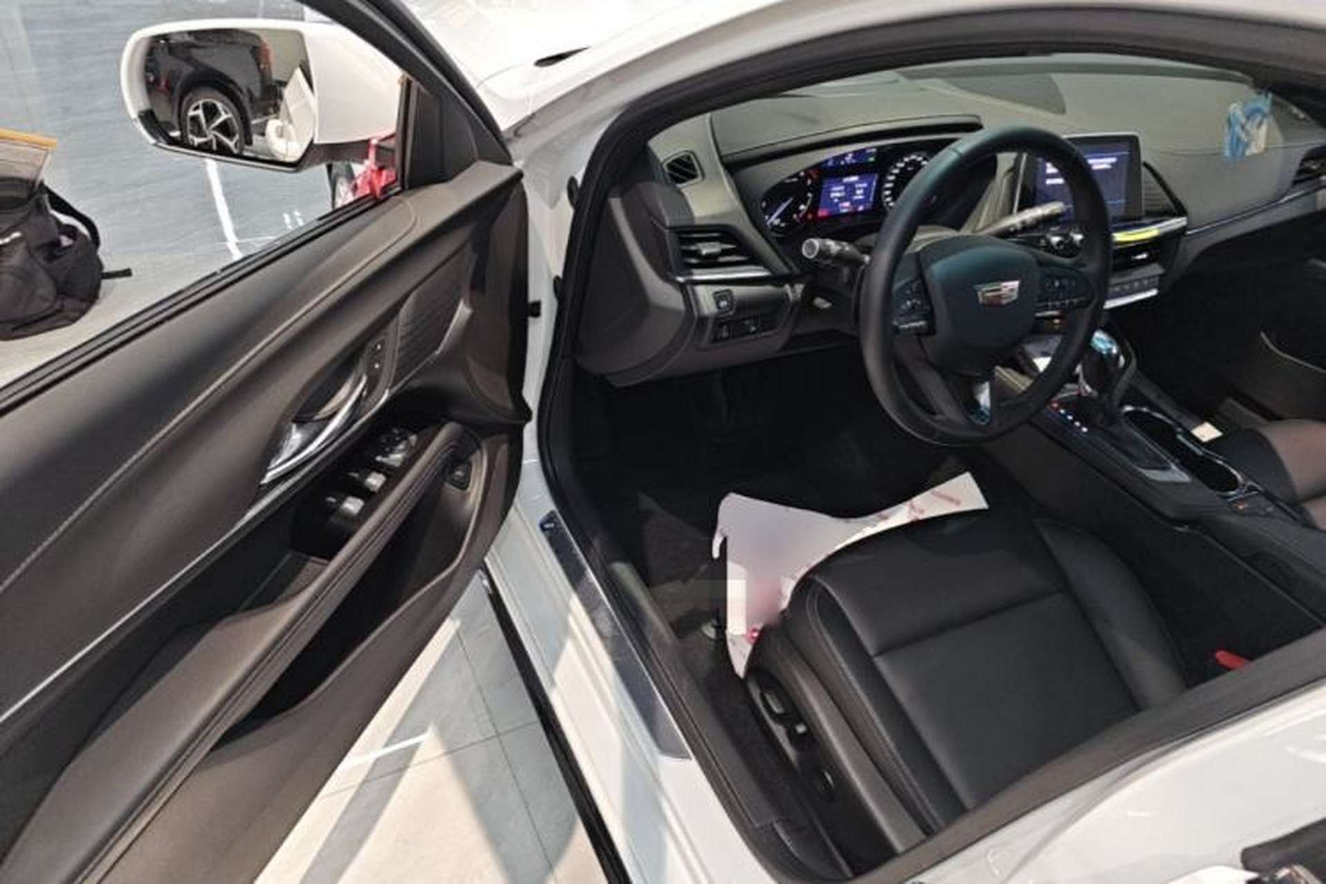 Used Cadillac CT4 2022 28T Fashion Edition Driver Seat
