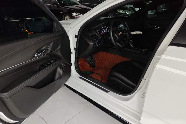 Used Cadillac CT4 2022 28T Fashion Edition Driver Seat